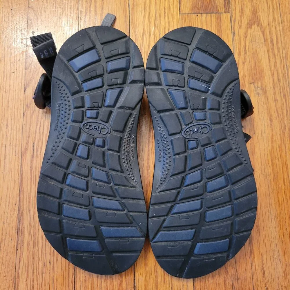 Chaco Classic Kids Youth Adjustable‎ Strap Sandals Size 3 Outdoor Comfort Hiking